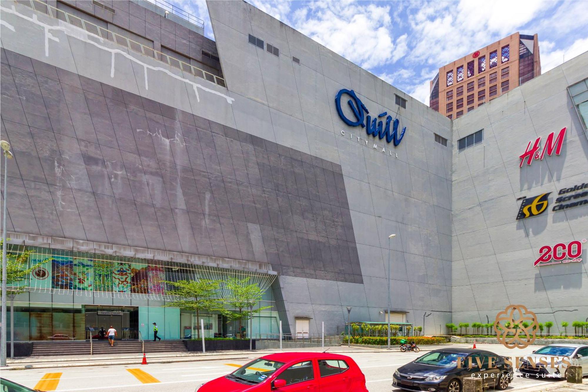 The Colony & The Luxe Signature Suites, Klcc Kuala Lumpur Zewnętrze zdjęcie